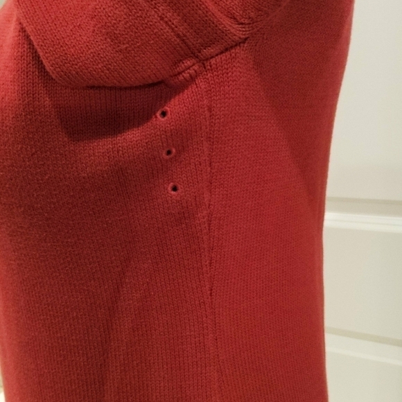 Victorinox Swiss Army Vintage Red Knit Crewneck Sweater - Size Medium - Picture 8 of 11